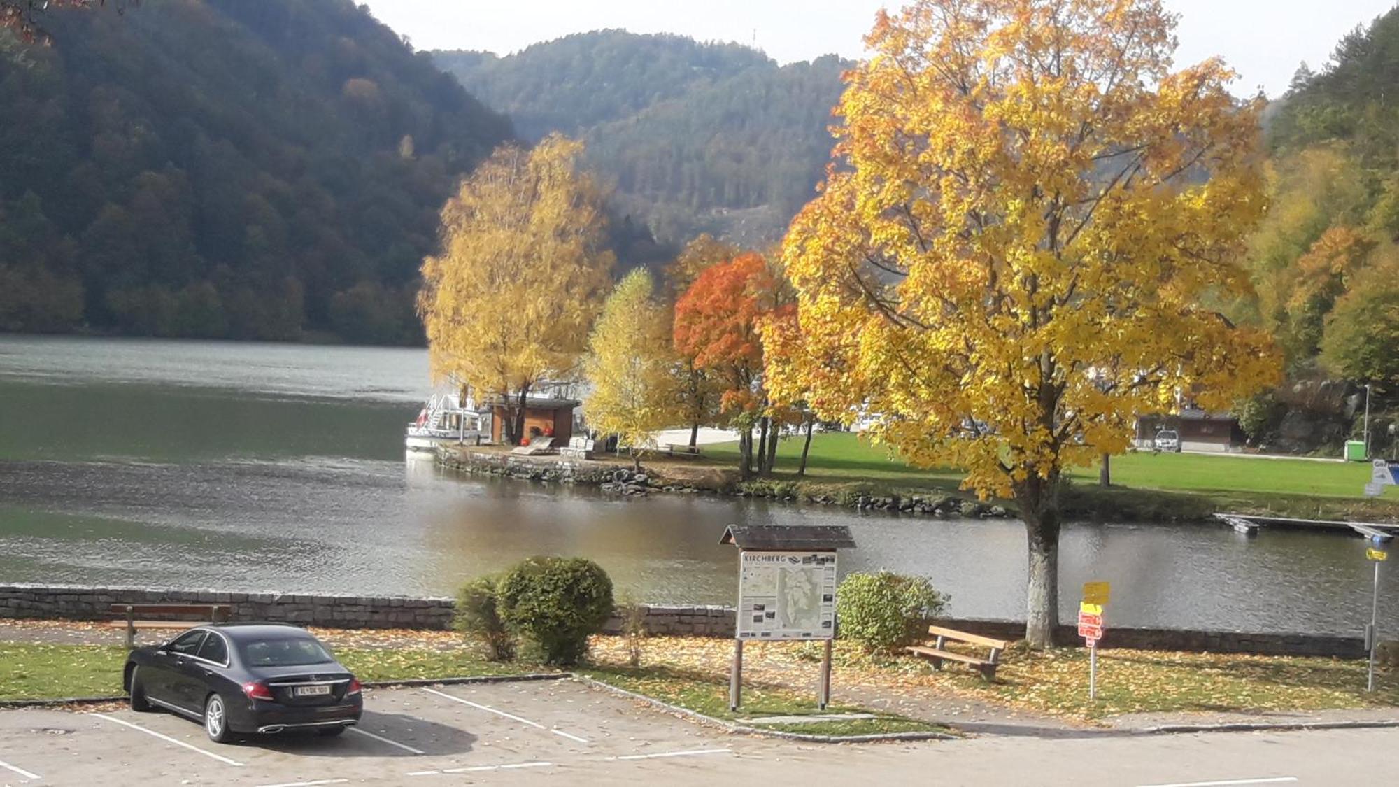 Fischgasthof Aumueller Obermuhl Zewnętrze zdjęcie