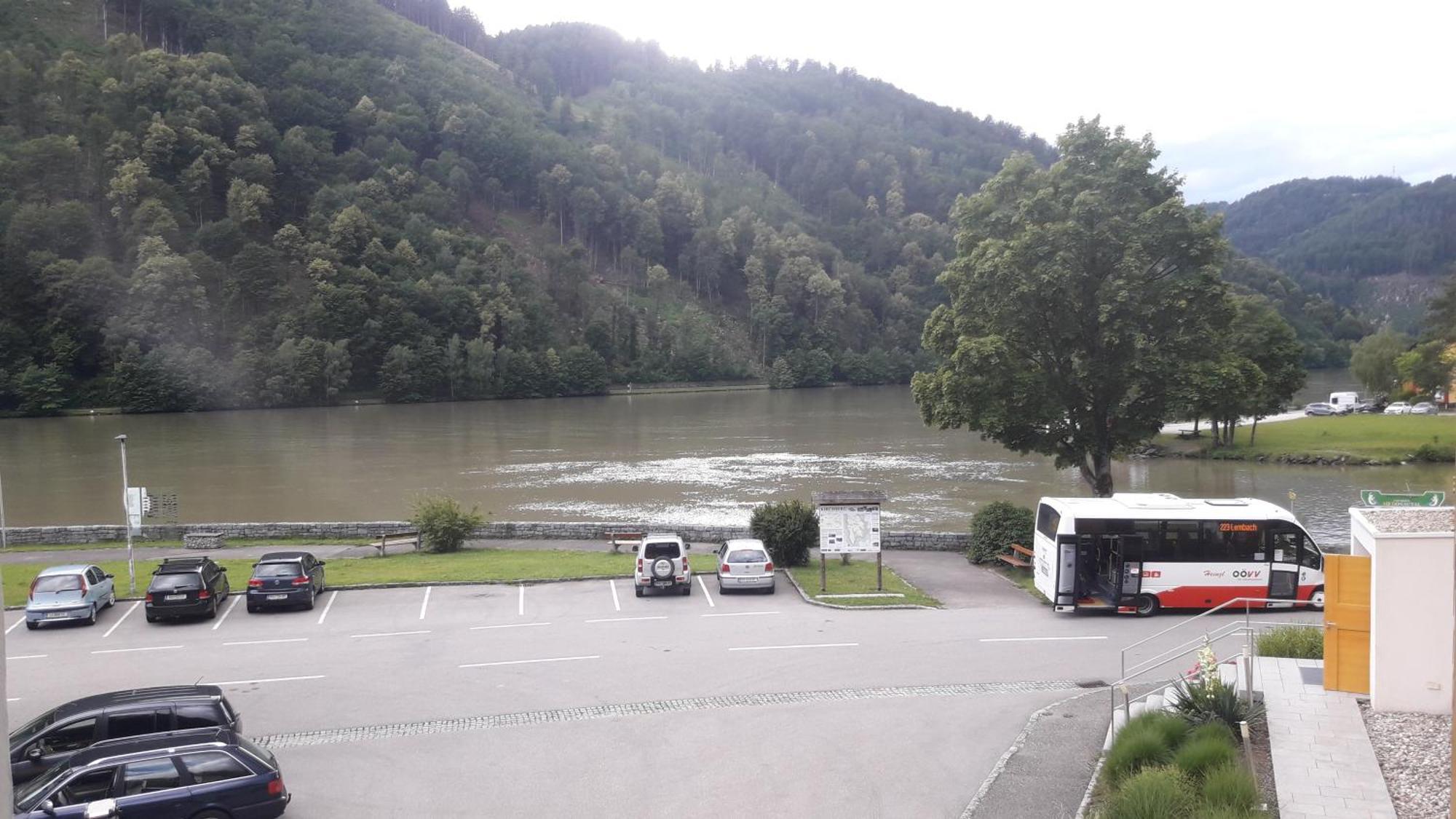 Fischgasthof Aumueller Obermuhl Zewnętrze zdjęcie